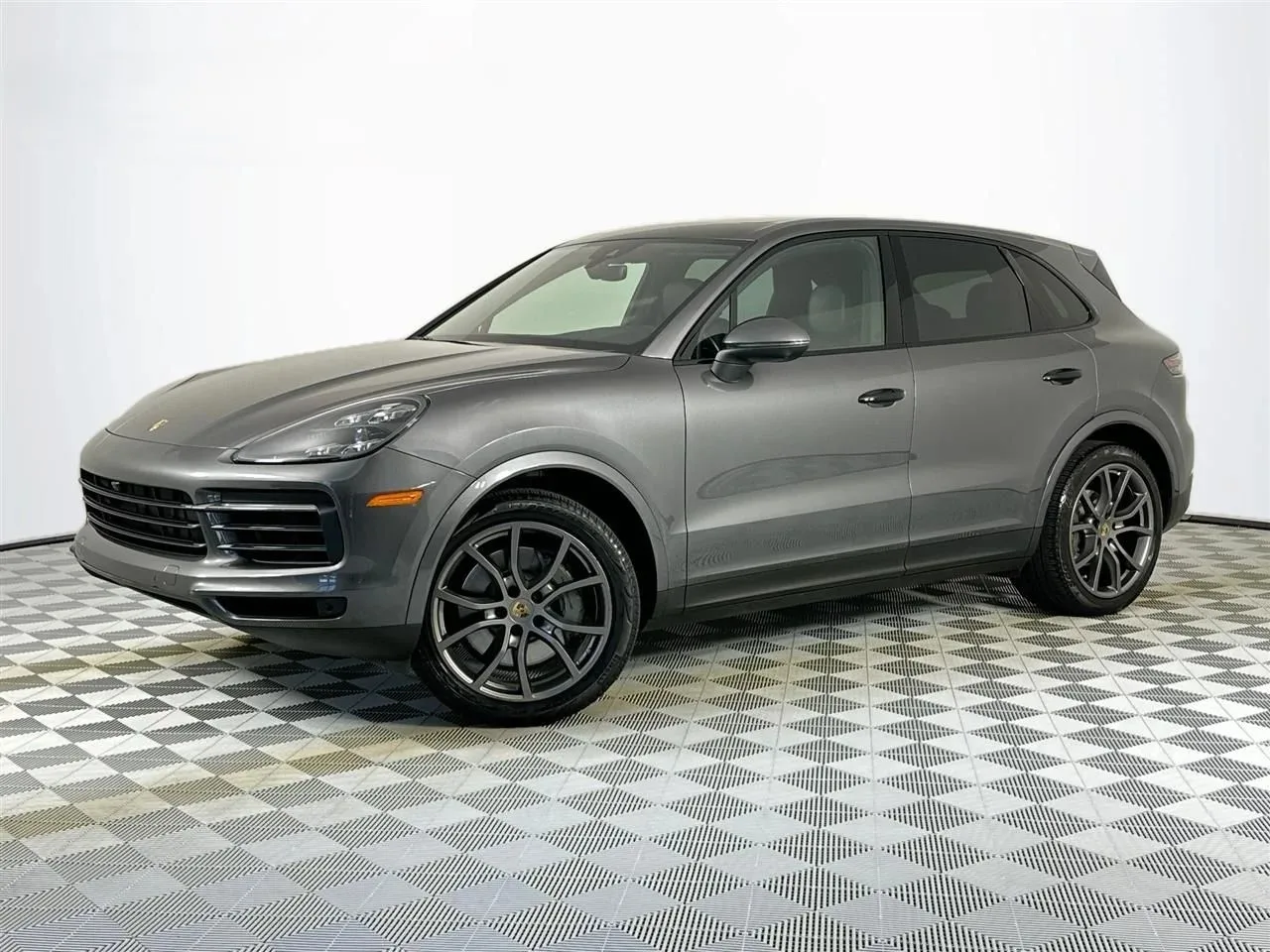 2019 Porsche Cayenne S — photo 1