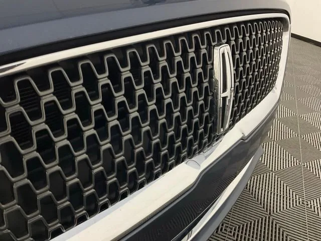 2019 Lincoln MKZ Hybrid Reserve I — thumbnail 10