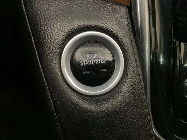 2015 Cadillac Escalade Premium — thumbnail 14
