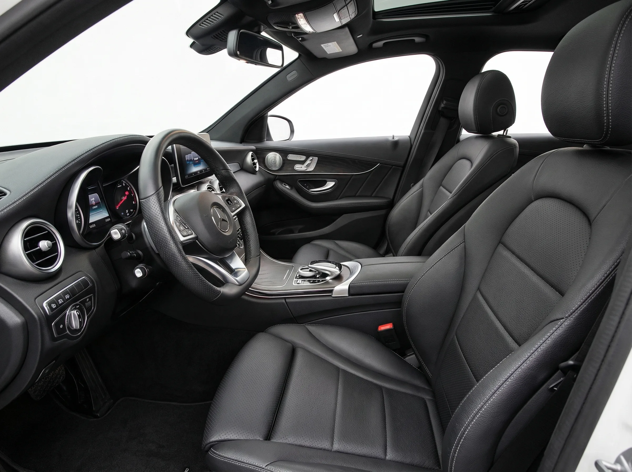 2019 Mercedes-Benz GLC 300 4MATIC® Coupe — thumbnail 14