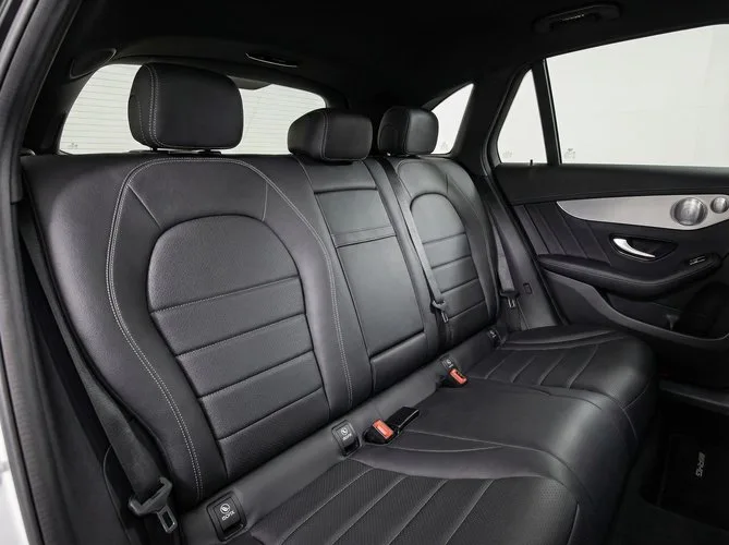 2019 Mercedes-Benz GLC 300 4MATIC® Coupe — thumbnail 16