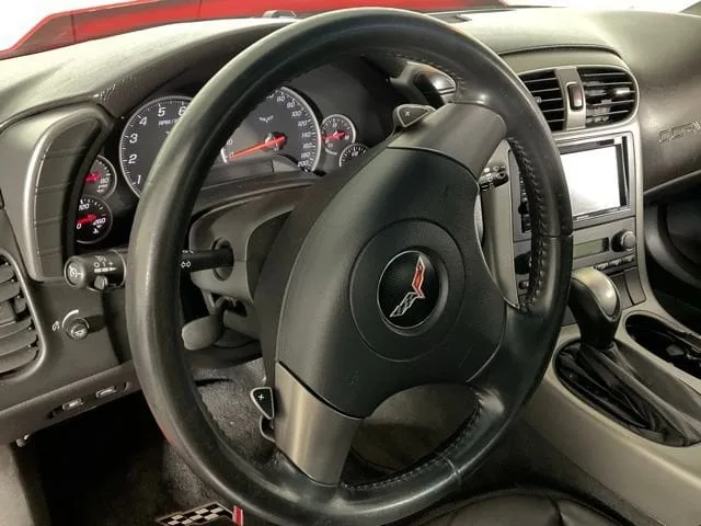 2007 Chevrolet Corvette — thumbnail 17