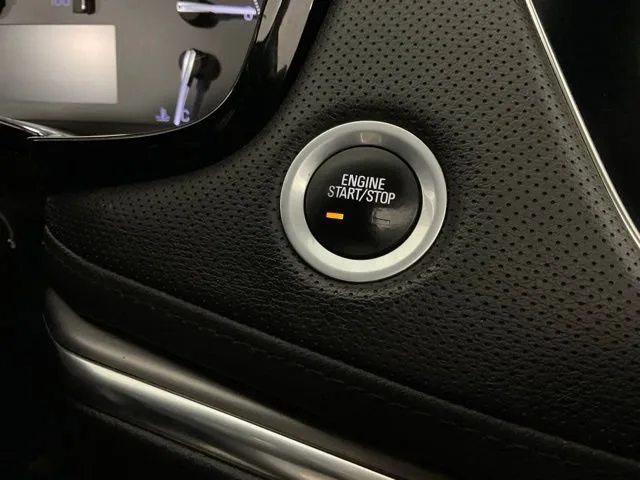 2019 Cadillac XT5 Premium Luxury AWD — thumbnail 19