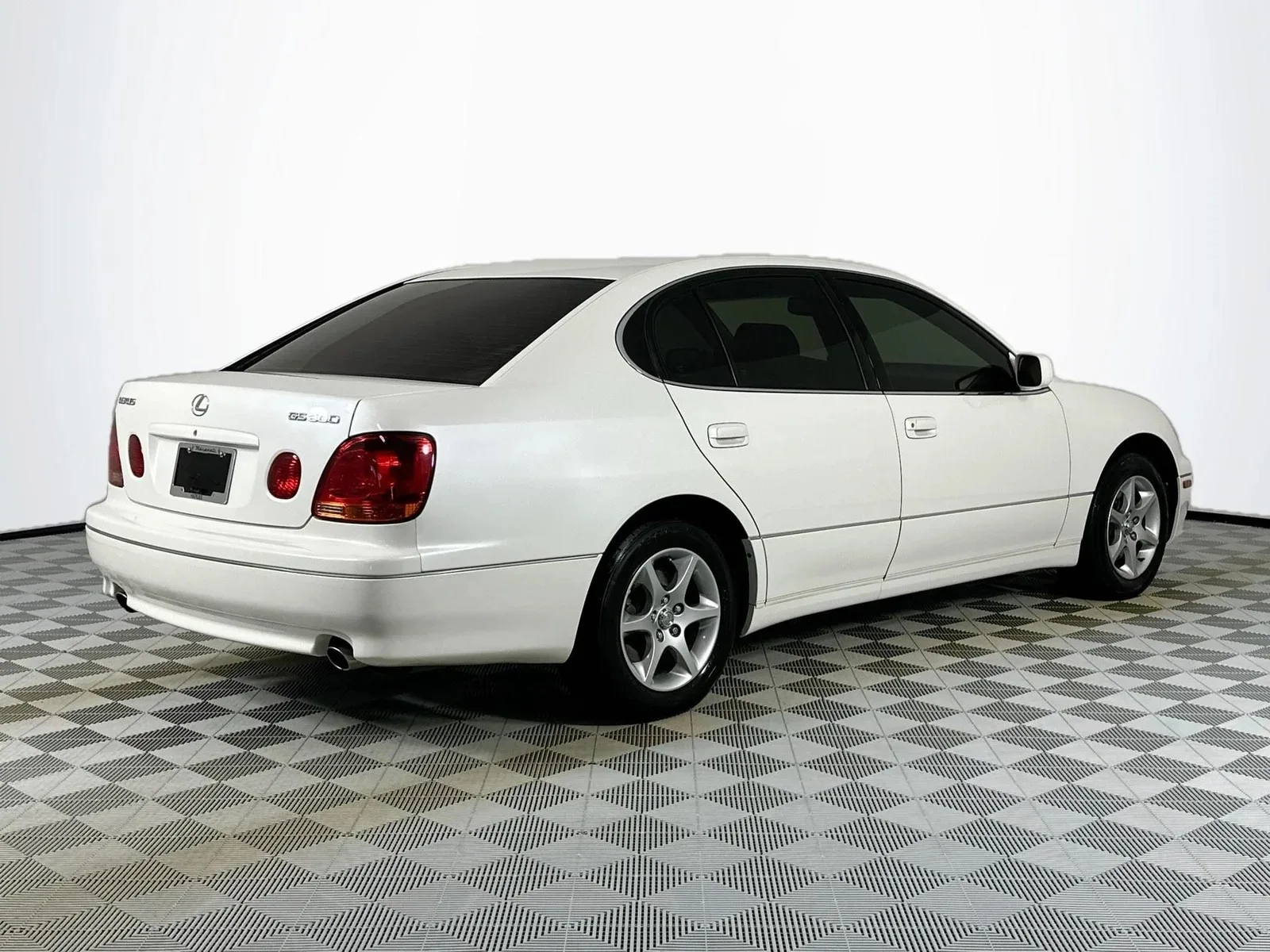 2004 Lexus GS 300 — thumbnail 2