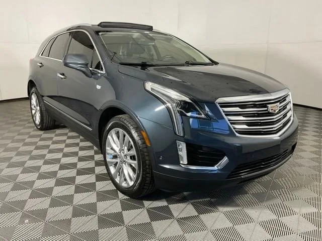 2019 Cadillac XT5 Premium Luxury AWD — thumbnail 2