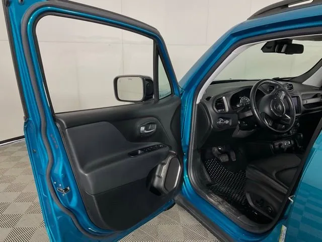 2022 Jeep Renegade Limited — thumbnail 20