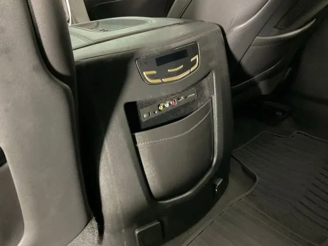 2015 Cadillac Escalade Premium — thumbnail 21