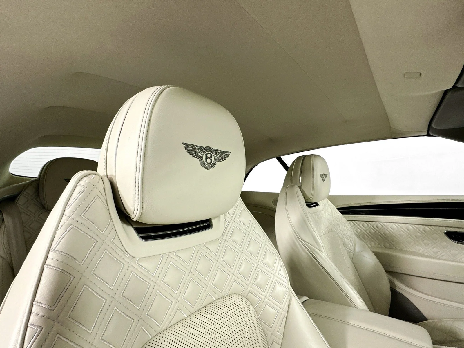2020 Bentley Continental GTC V8 — thumbnail 22