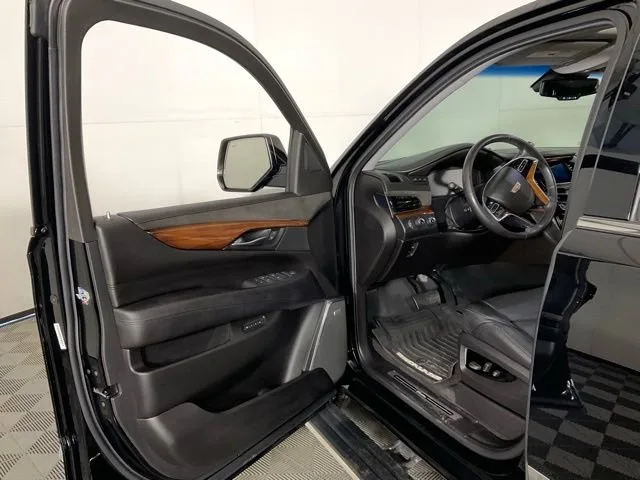 2015 Cadillac Escalade Premium — thumbnail 22