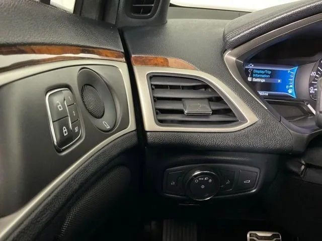 2019 Lincoln MKZ Hybrid Reserve I — thumbnail 23