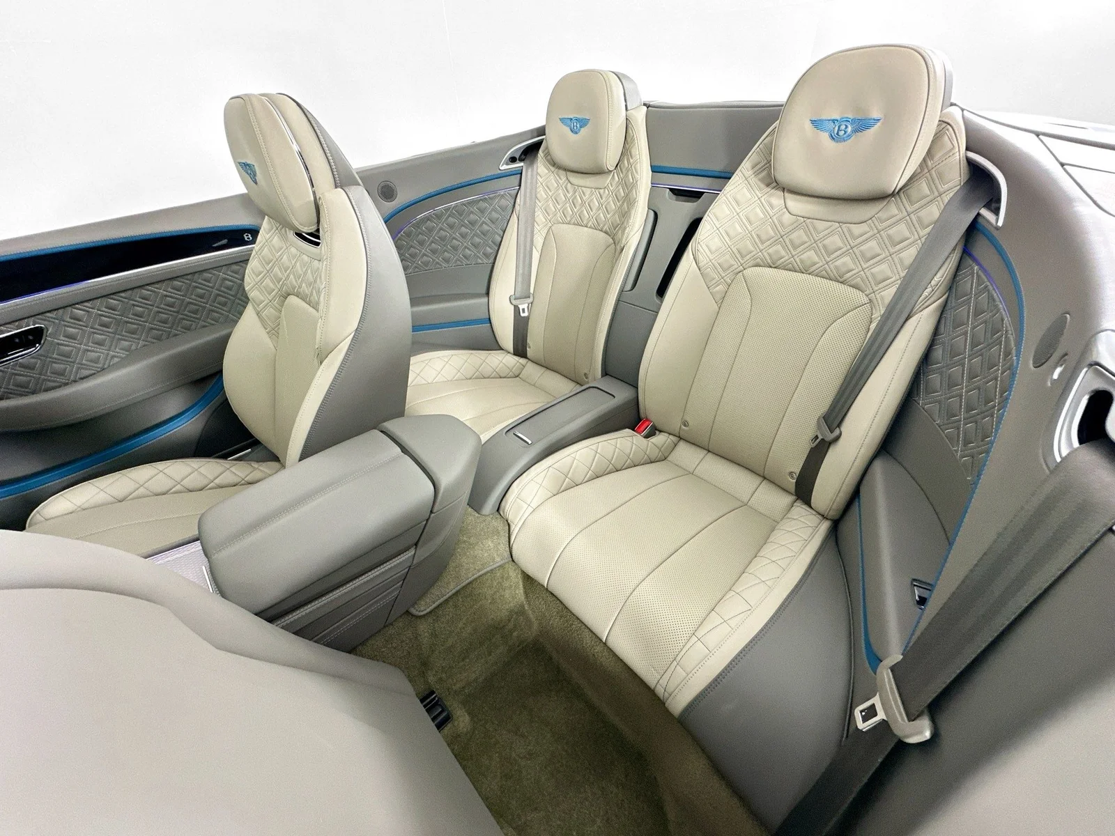 2021 Bentley Continental GTC Mulliner V8 — thumbnail 25