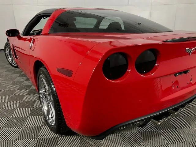 2007 Chevrolet Corvette — thumbnail 26
