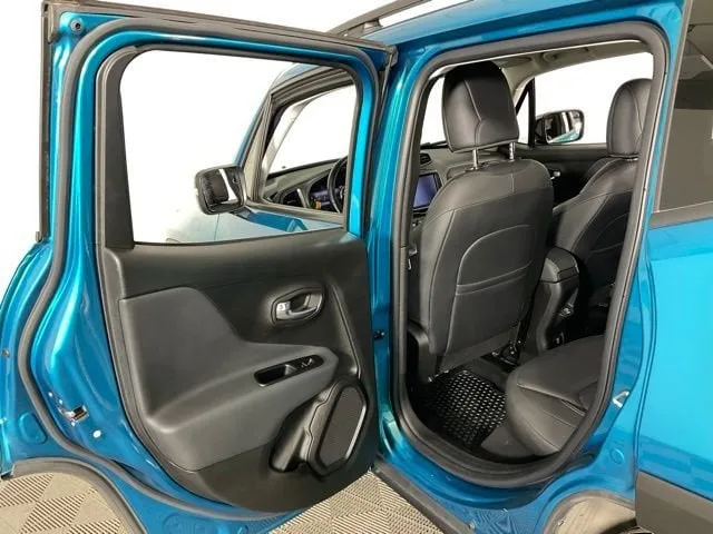 2022 Jeep Renegade Limited — thumbnail 26