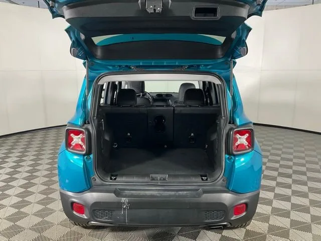 2022 Jeep Renegade Limited — thumbnail 27