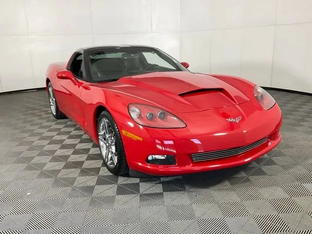 2007 Chevrolet Corvette — thumbnail 3