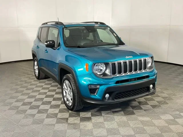2022 Jeep Renegade Limited — thumbnail 3