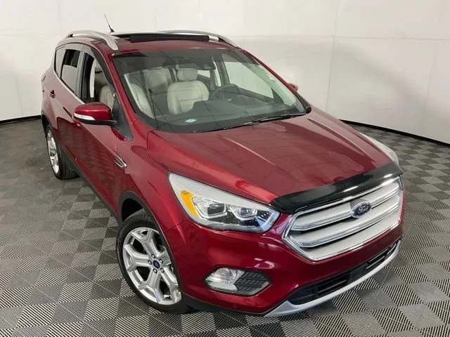 2019 Ford Escape Titanium — thumbnail 39