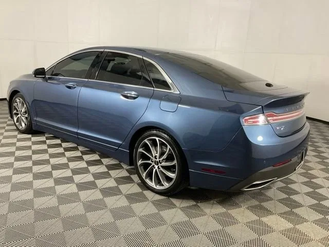 2019 Lincoln MKZ Hybrid Reserve I — thumbnail 4