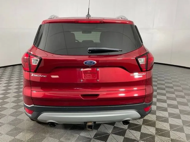 2019 Ford Escape Titanium — thumbnail 4