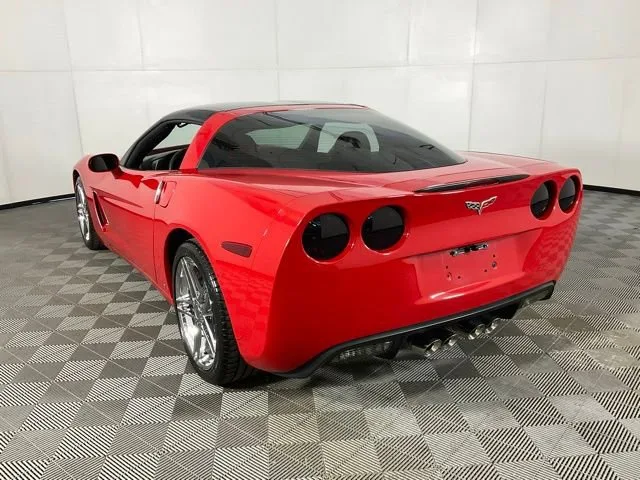 2007 Chevrolet Corvette — thumbnail 4