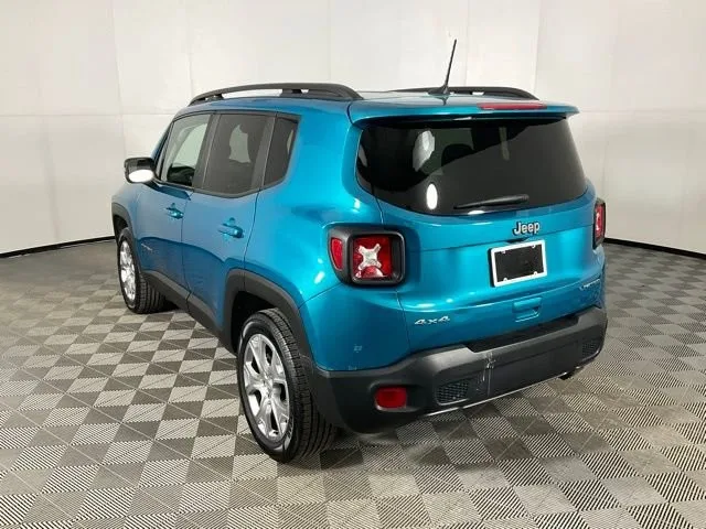 2022 Jeep Renegade Limited — thumbnail 4