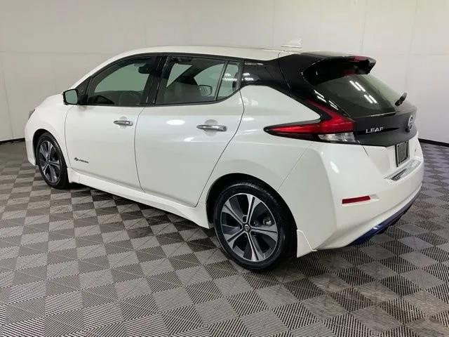 2018 Nissan Leaf SL — thumbnail 4