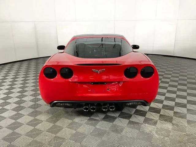 2007 Chevrolet Corvette — thumbnail 5